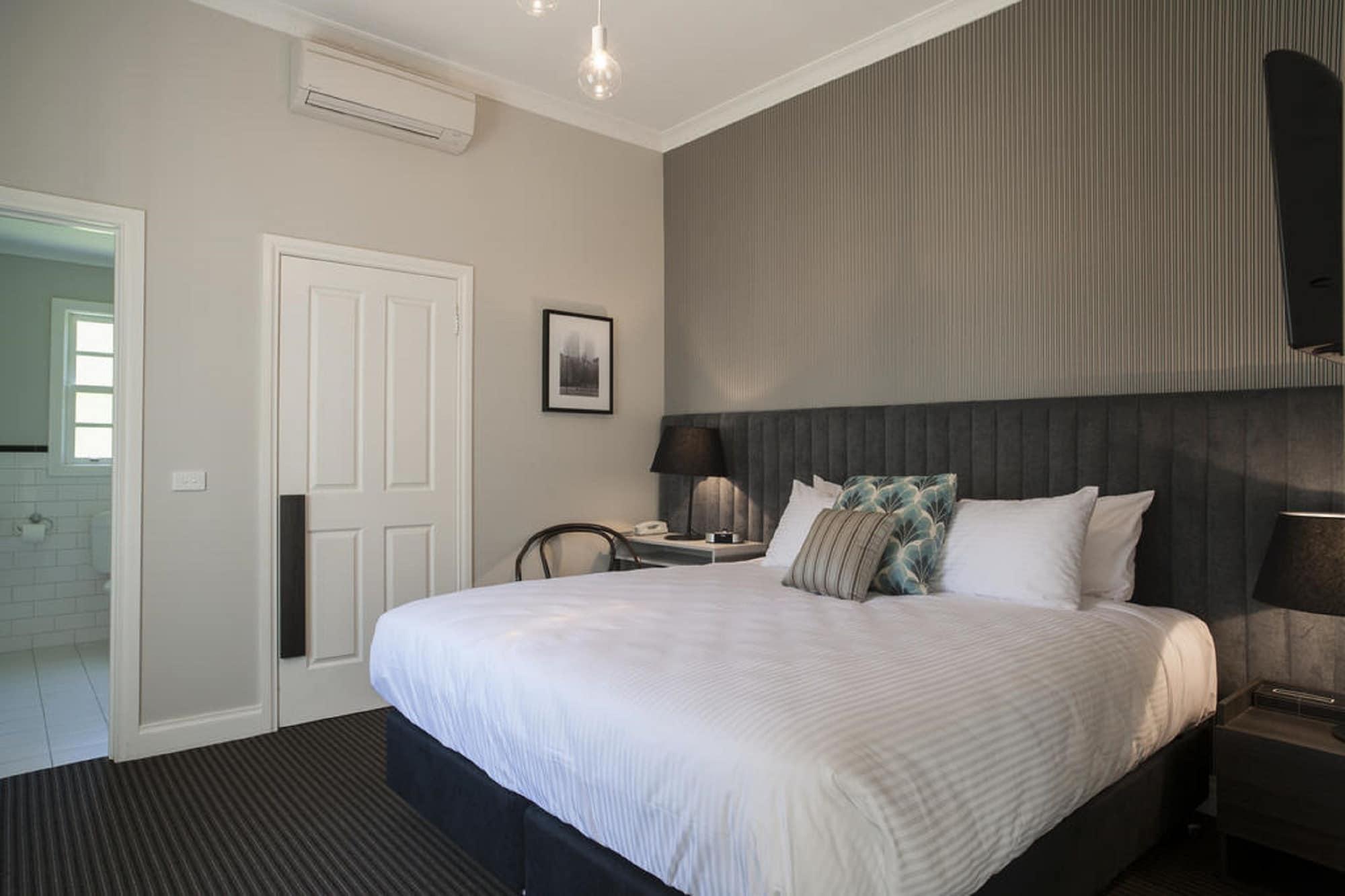 Oscar'S On The Yarra Hotel Warburton Ngoại thất bức ảnh