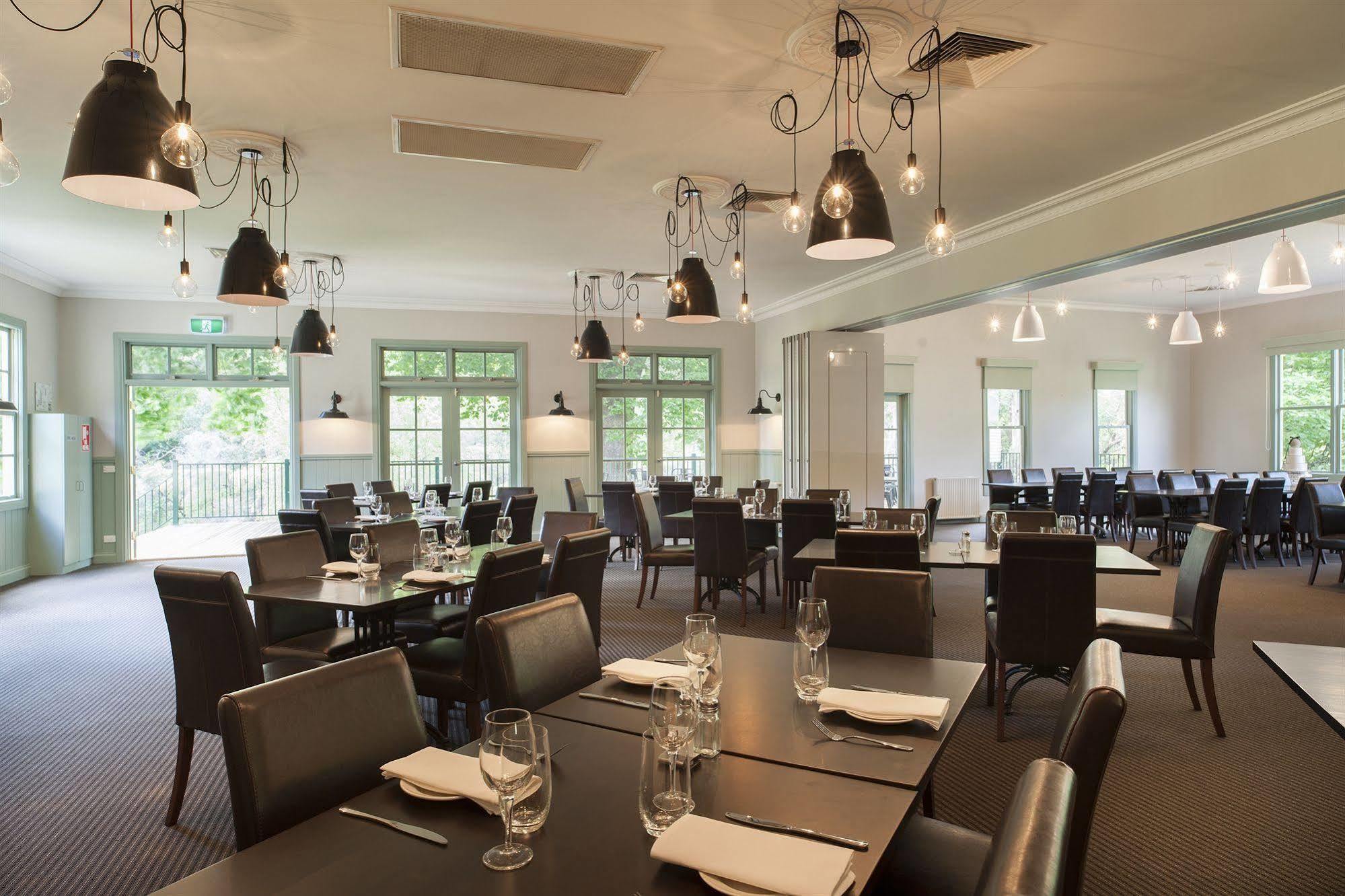 Oscar'S On The Yarra Hotel Warburton Ngoại thất bức ảnh